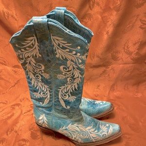 Turquoise corral vintage western boots